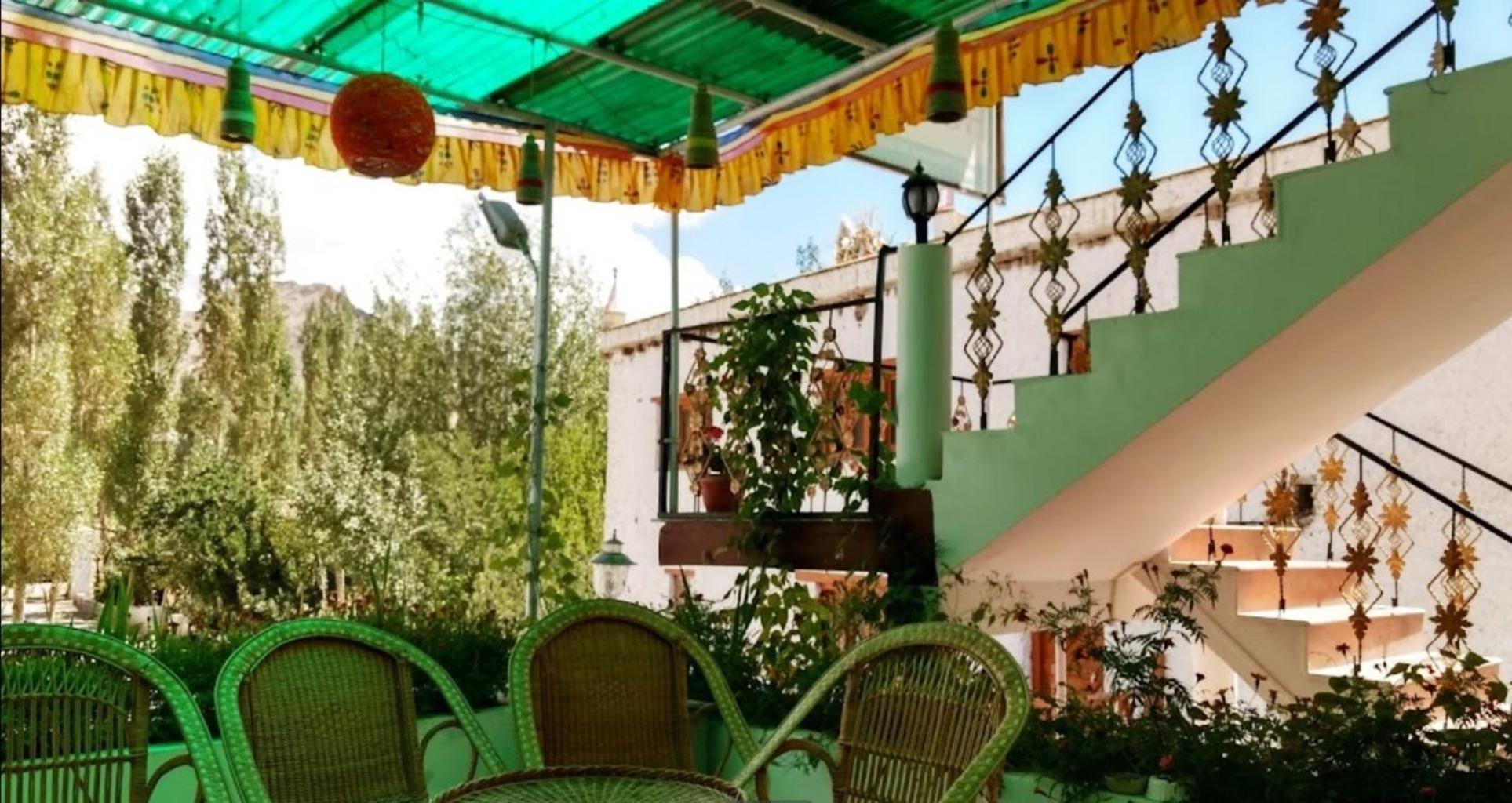 Tih Hotel Jorchung Leh Exterior foto
