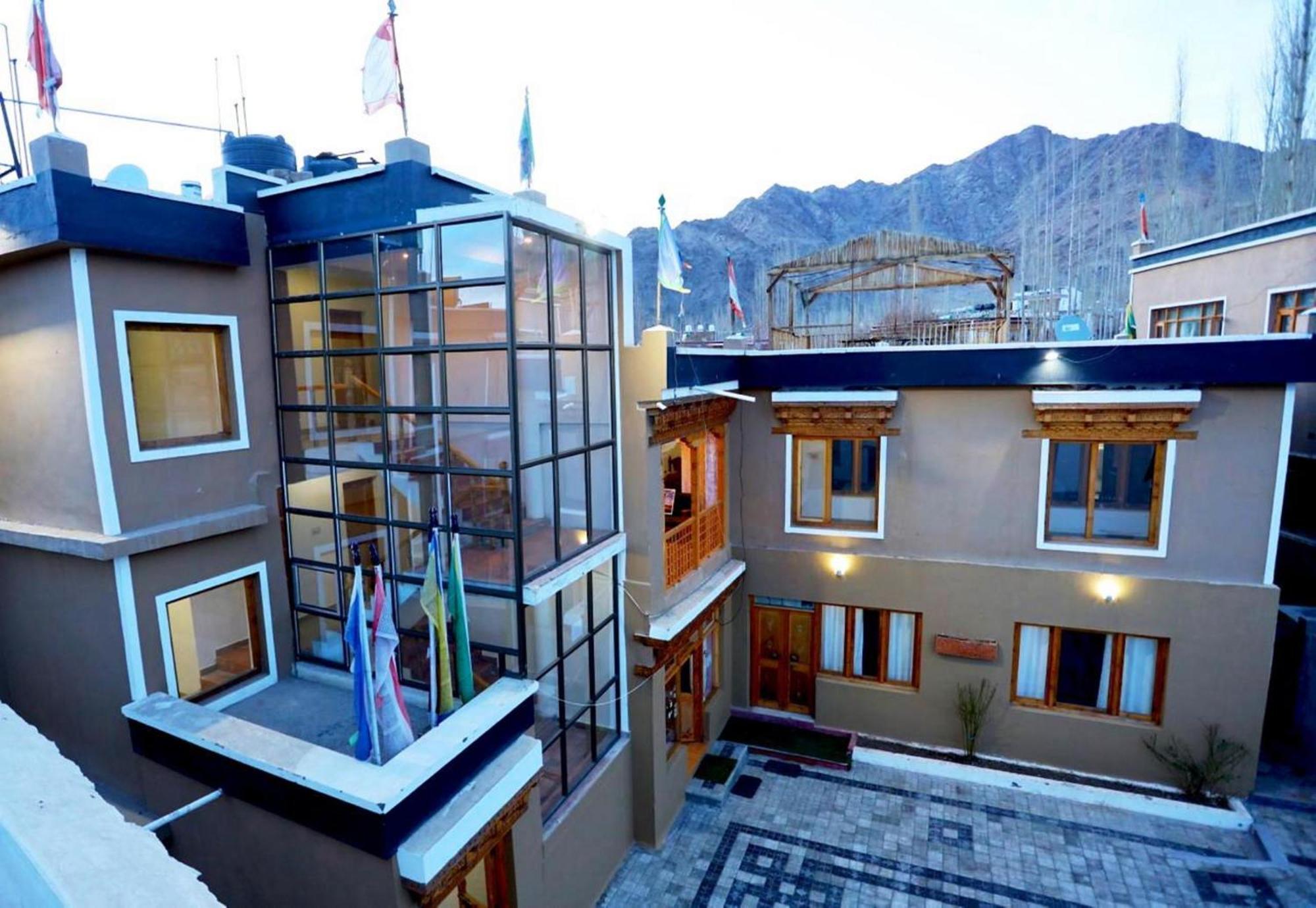 Tih Hotel Jorchung Leh Exterior foto